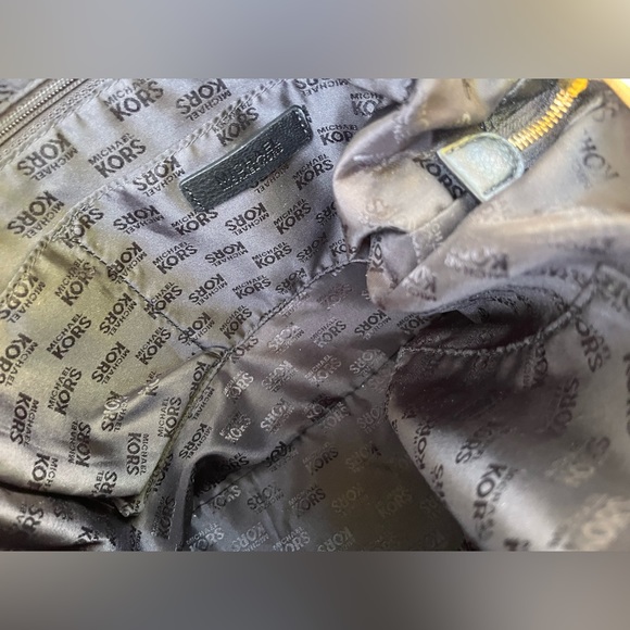 Michael Kors MD Tristan Black Leather Convertible Satchel - Picture 10 of 11